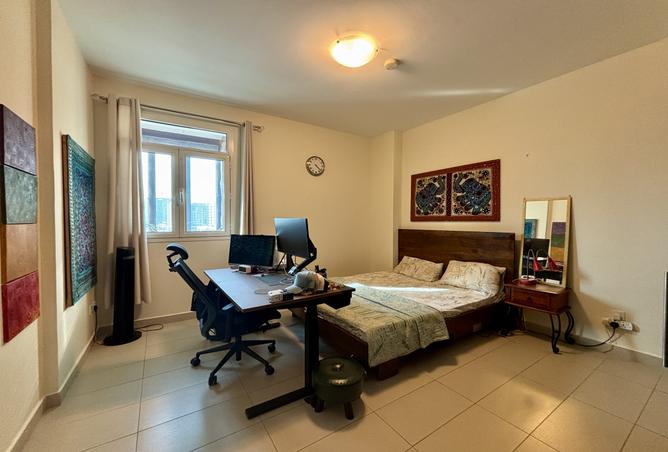 SPACIOUS LAYOUT |CLOSED KITCHEN |GATED COMMUNITY