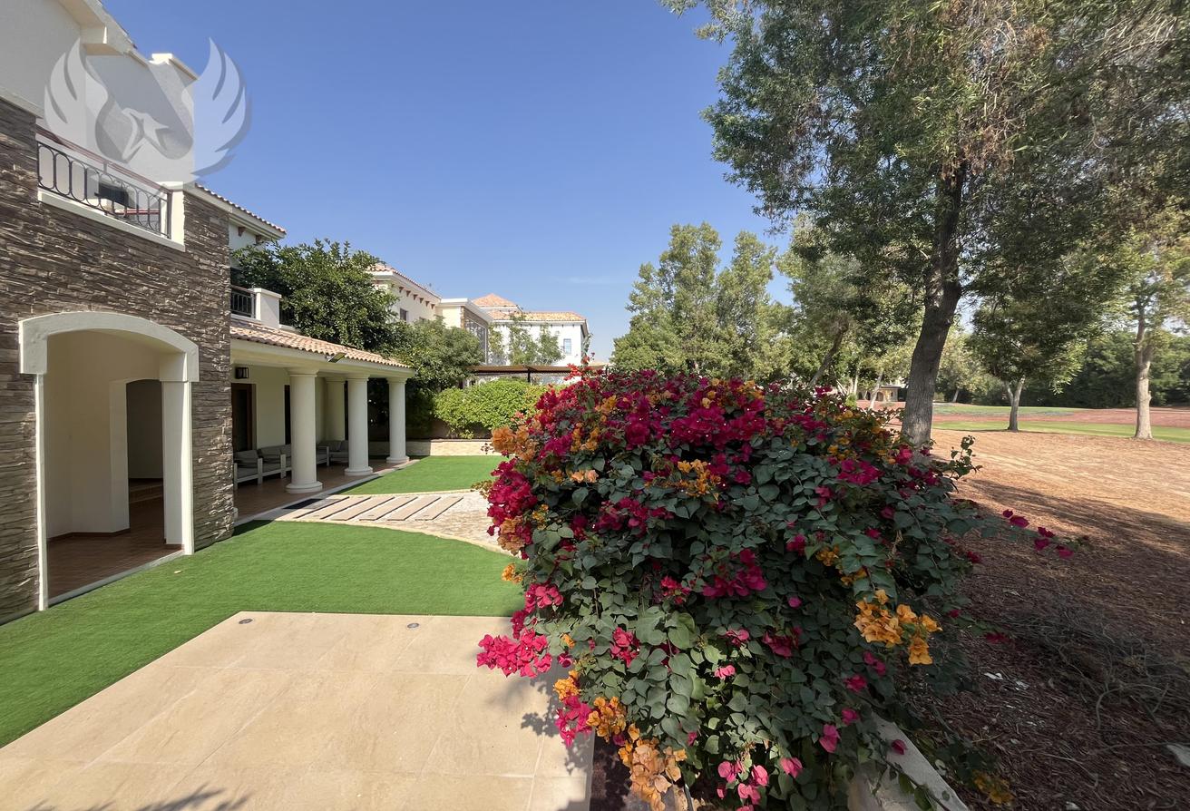 Spacious 5 Bed Villa | Golf Course View photo 27
