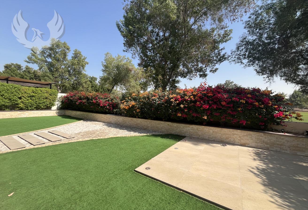 Spacious 5 Bed Villa | Golf Course View photo 26