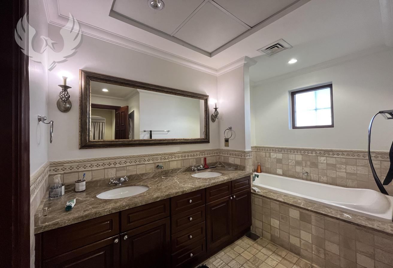 Spacious 5 Bed Villa | Golf Course View photo 19