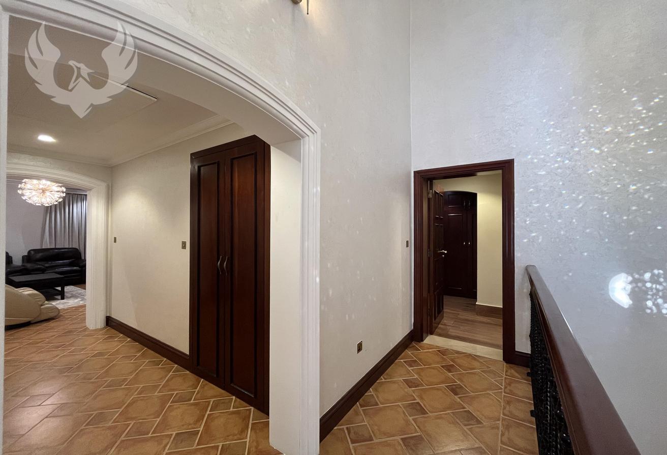 Spacious 5 Bed Villa | Golf Course View photo 15