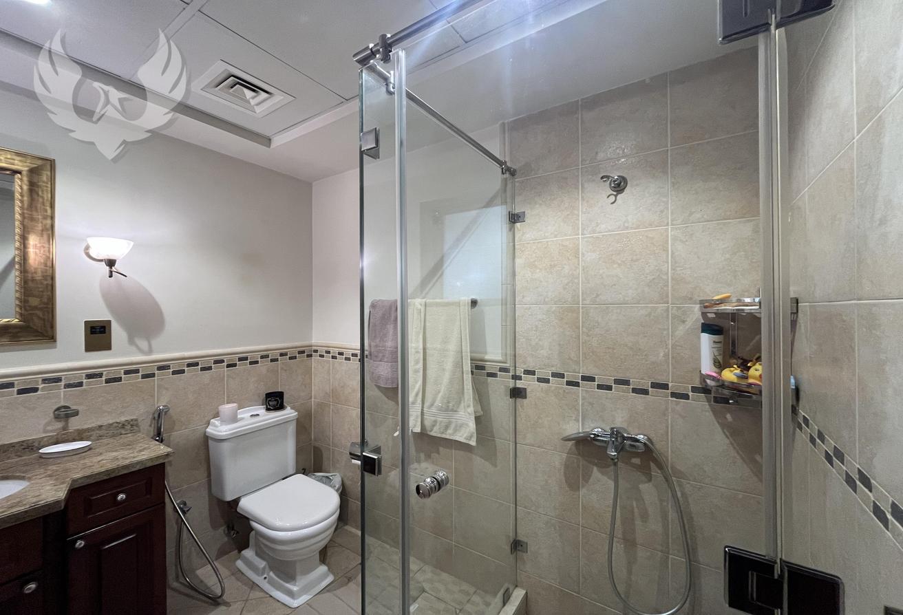 Spacious 5 Bed Villa | Golf Course View photo 10