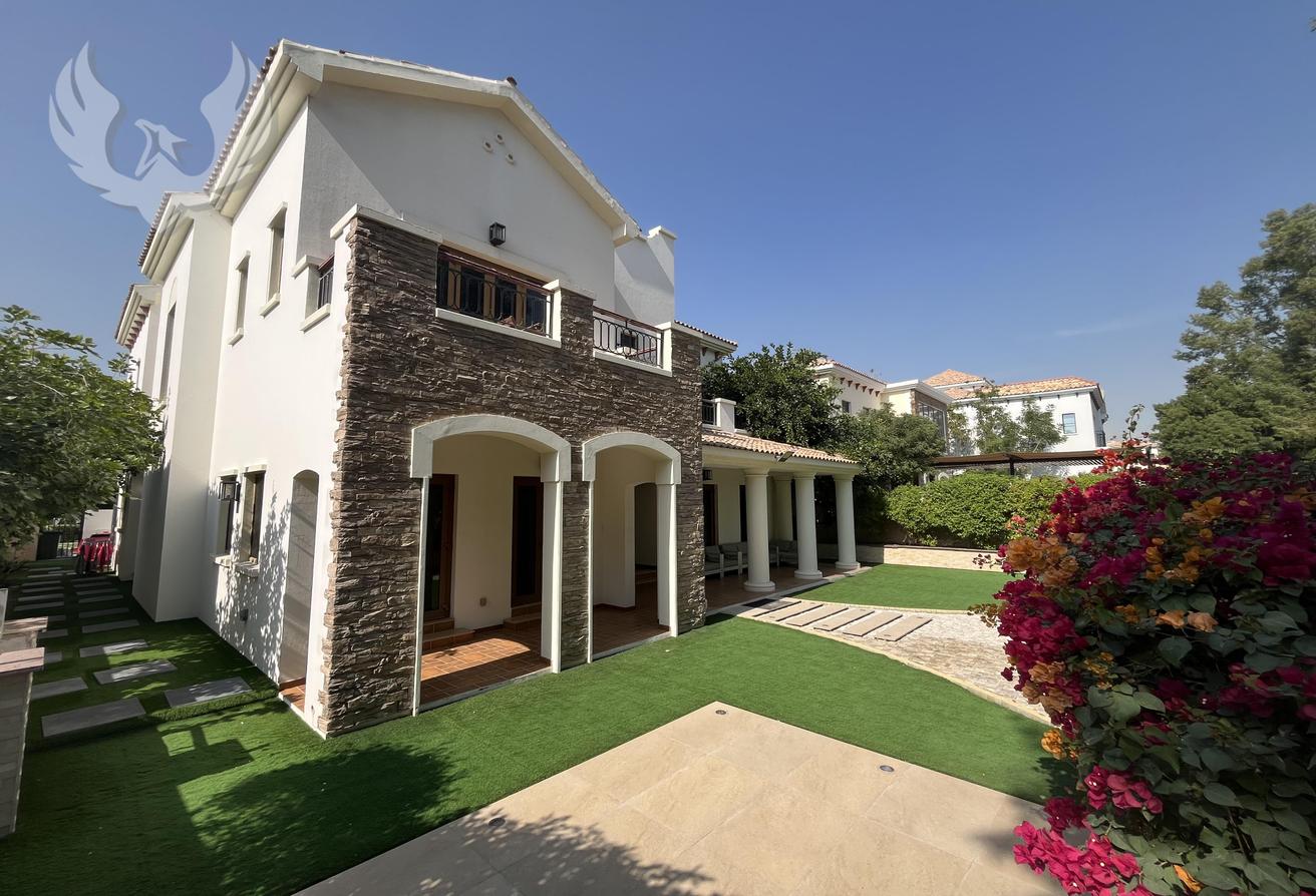 Spacious 5 Bed Villa | Golf Course View photo 25