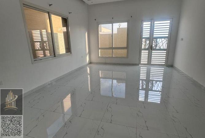 68301312 - Property Image 2