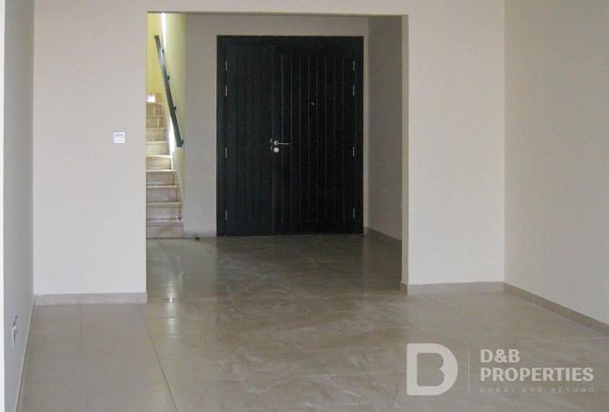 101255054 - Property Image 3
