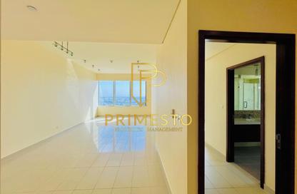 Apartment - 2 Bedrooms - 3 Bathrooms for rent in Nation Towers - Corniche Road - Abu Dhabi