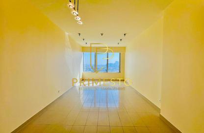 Apartment - 2 Bedrooms - 3 Bathrooms for rent in Nation Towers - Corniche Road - Abu Dhabi