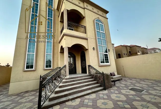 146000070 - Property Image 2