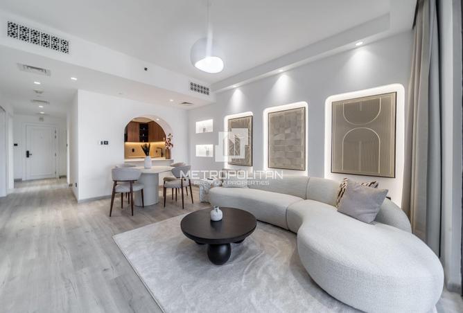 70670528 - Property Image 2