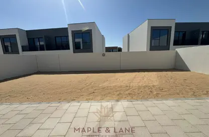 Villa - 4 Bedrooms - 5 Bathrooms for rent in Al Badia Villas - Dubai Festival City - Dubai
