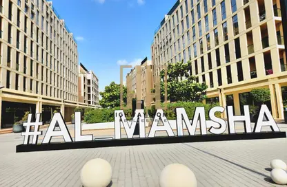 شقة - غرفة نوم - 2 حمامات للبيع في الممشى - مويلح - الشارقة