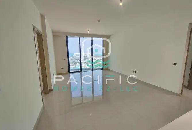 82393116 - Property Image 3