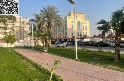 شقة - غرفة نوم - 2 حمامات للبيع في قرية الاميرة - الياسمين - عجمان