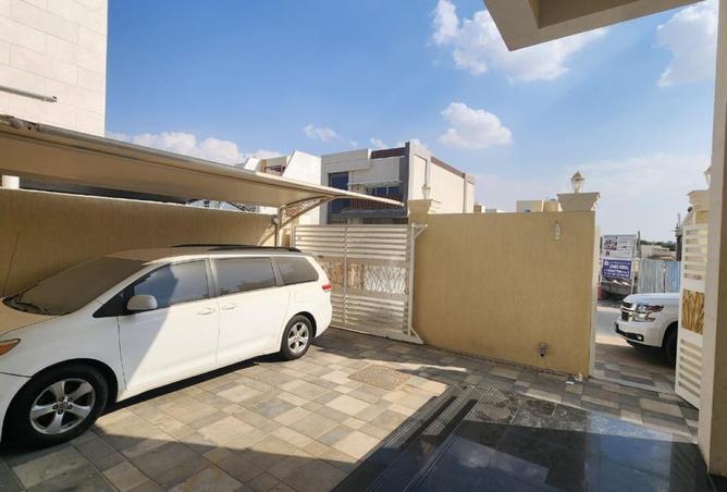 54007167 - Property Image 3