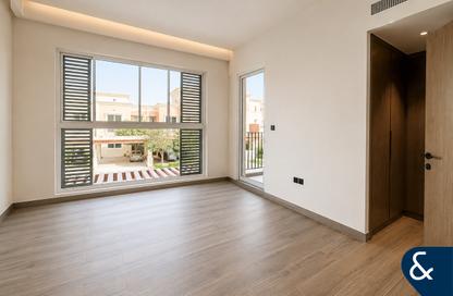 Townhouse - 4 Bedrooms - 3 Bathrooms for sale in Nice - Damac Lagoons - Dubai
