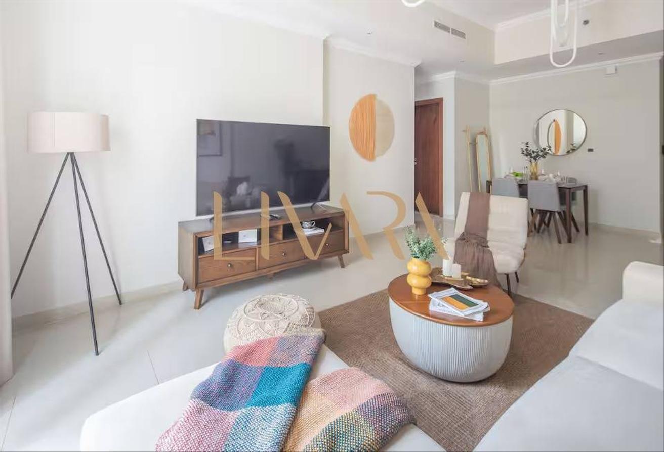 Fully Furnished | Huge Layout | 10m to Dubai mall photo 5