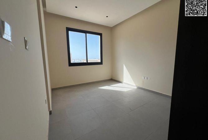 74624671 - Property Image 2