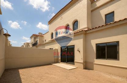 Townhouse - 2 Bedrooms - 3 Bathrooms for rent in Bloom Living - Zayed City (Khalifa City C) - Khalifa City - Abu Dhabi