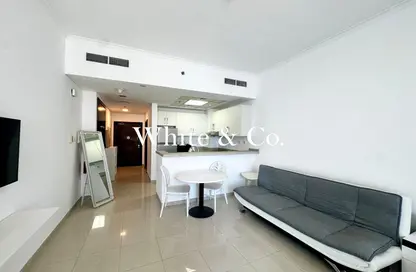 Apartment - Studio - 1 Bathroom for rent in Botanica Tower - Dubai Marina - Dubai