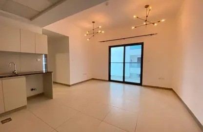 Apartment - 2 Bedrooms - 2 Bathrooms for rent in Binghatti Point - Dubai Silicon Oasis - Dubai
