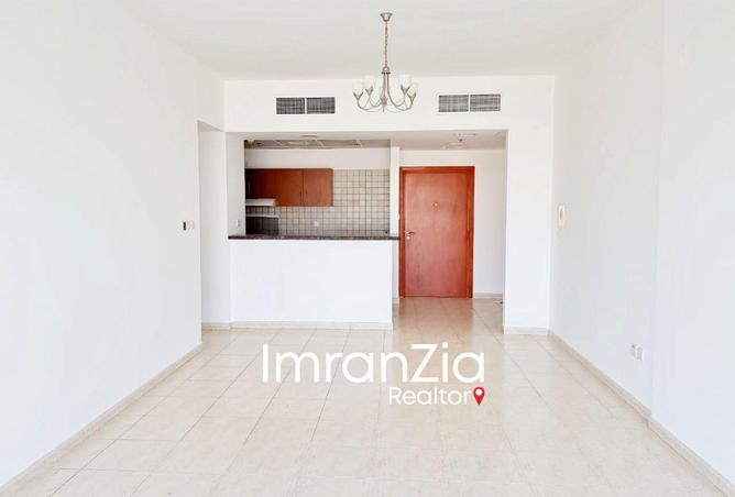 105968120 - Property Main Image