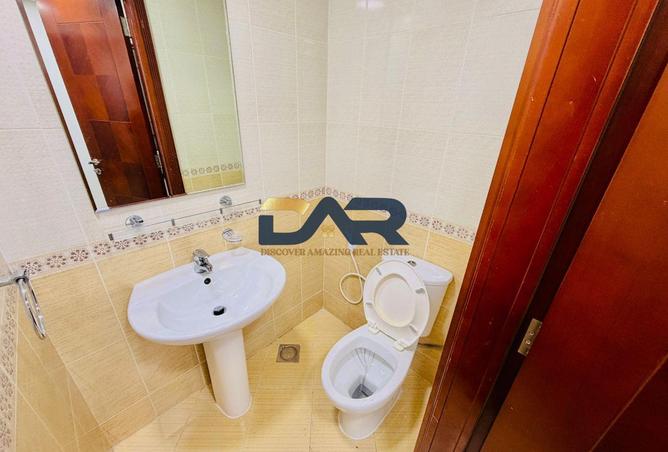 76994707 - Property Image 2