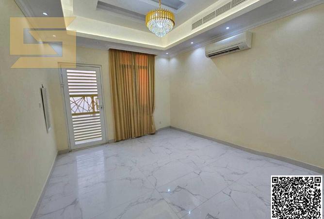 99117796 - Property Image 3