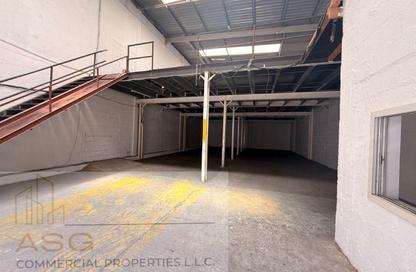 Warehouse - Studio - 1 Bathroom for rent in Umm Ramool - Dubai Warehouse - Studio - 1 Bathroom for rent in Umm Ramool - Dubai