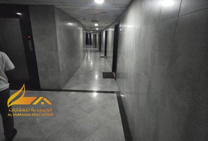 78182425 - Property Image 3