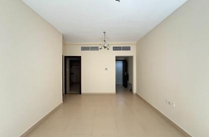 Apartment - 1 - 2 for rent in Muwaileh - Sharjah