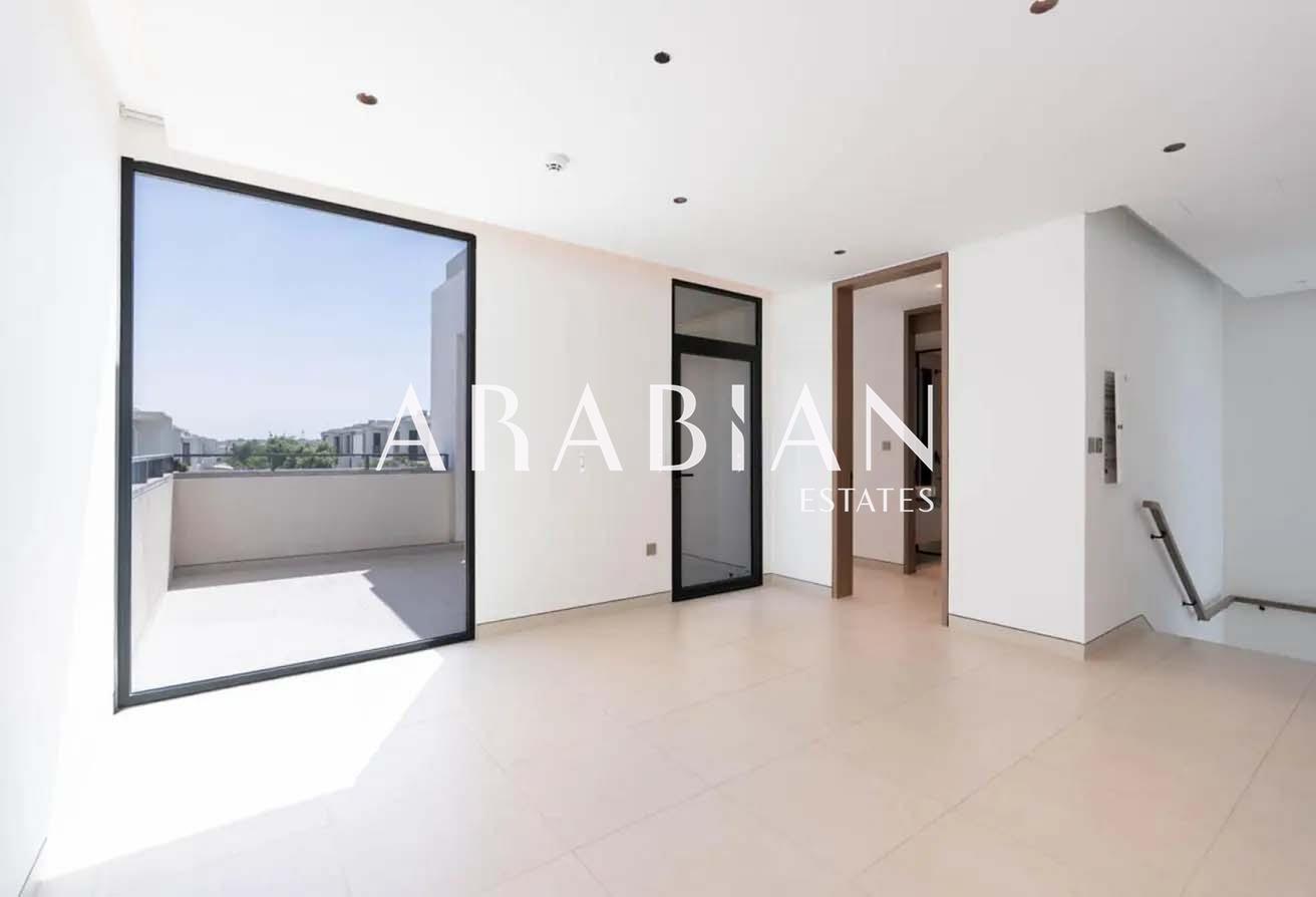 Garden Suite | Vacant Soon | Landscaped photo 6