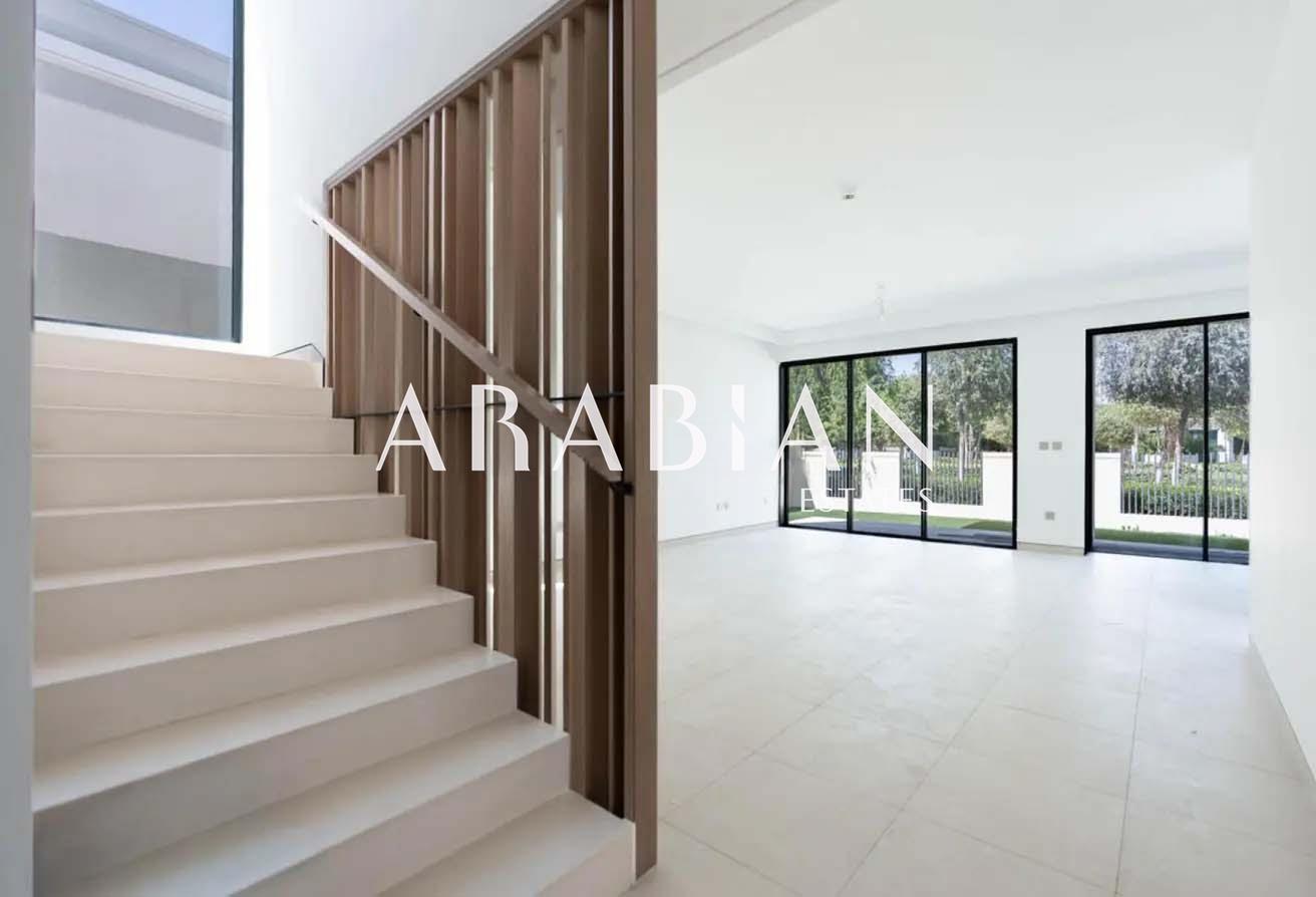 Garden Suite | Vacant Soon | Landscaped photo 4
