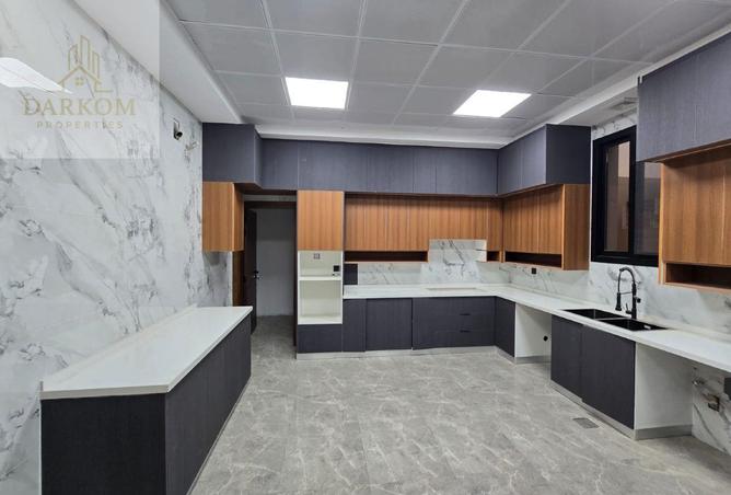 108610840 - Property Image 3