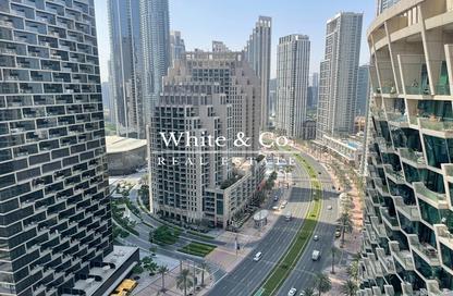 Apartment - 2 Bedrooms - 3 Bathrooms for sale in Burj Vista Tower 1 - Burj Vista - Downtown Dubai - Dubai