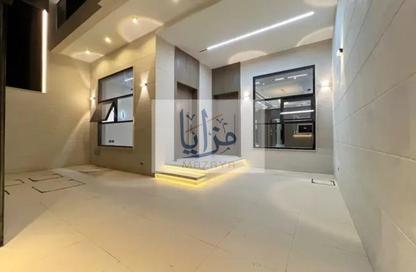 Villa - 5 - 7 for sale in Kabbali Hills - Al Helio 2 - Al Helio - Ajman