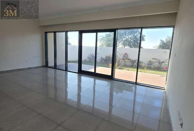 82811909 - Property Image 3