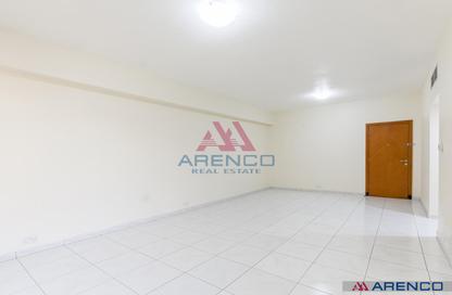 Apartment - 1 Bedroom - 1 Bathroom for rent in Golden Sands 2 - Al Mankhool - Bur Dubai - Dubai