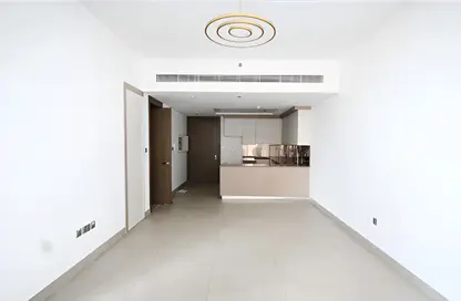 شقة - غرفة نوم - 2 حمامات للبيع في بلوبيل ريزيدنس - منطقة 11 - قرية جميرا الدائرية - دبي