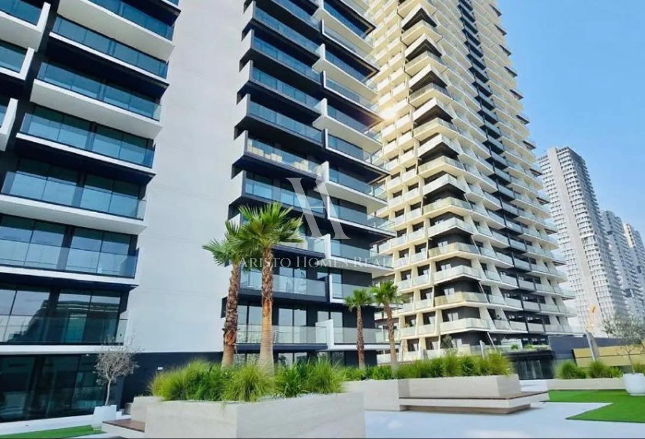 Luxury 1BR | Modern Lobby | Prime JVC Location photo 10