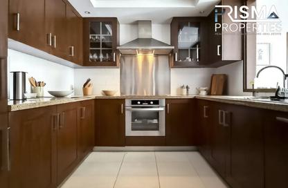 Apartment - 1 Bedroom - 2 Bathrooms for sale in 29 Burj Boulevard Tower 1 - 29 Burj Boulevard - Downtown Dubai - Dubai