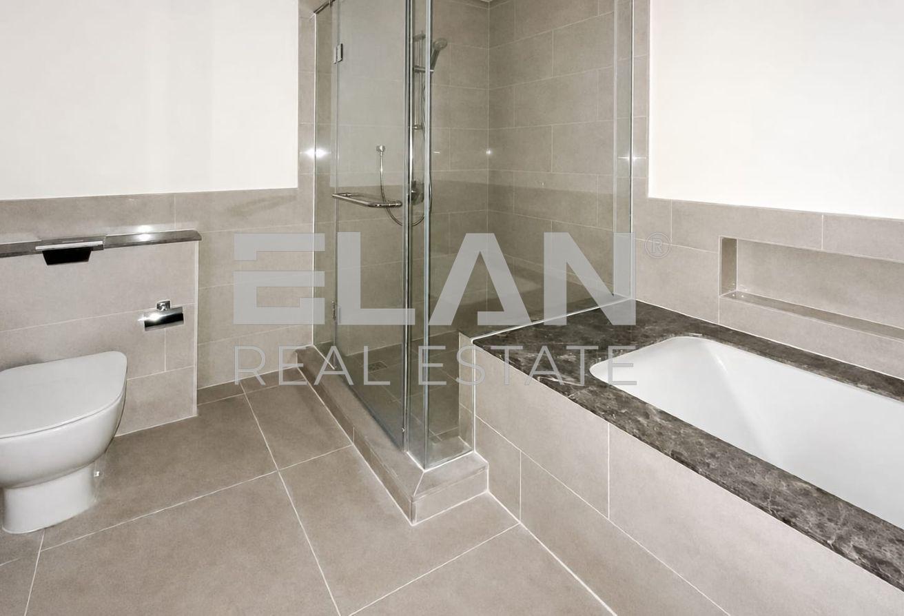Luxury 3BR+Maid | Burj And Fountain Views photo 12
