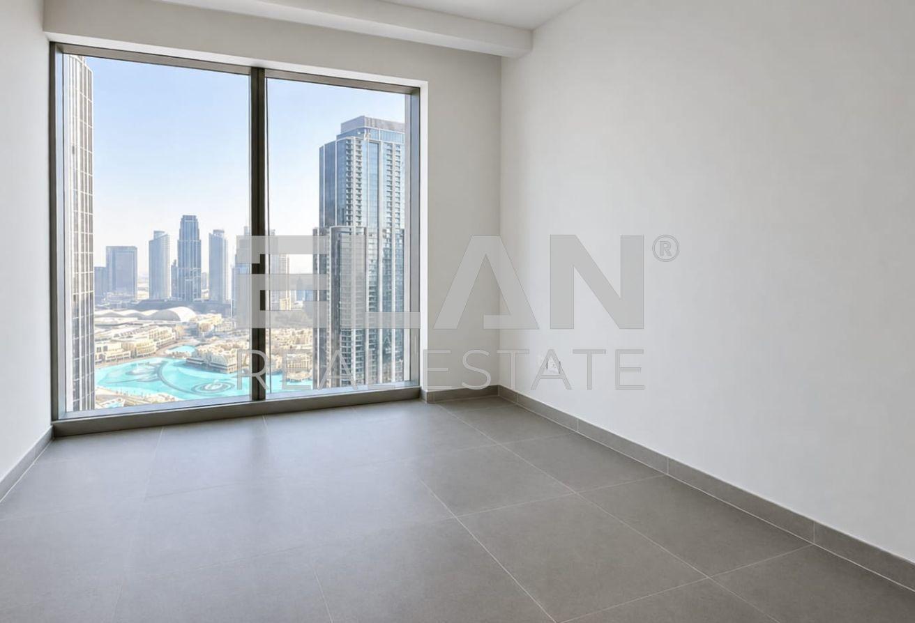 Luxury 3BR+Maid | Burj And Fountain Views photo 3
