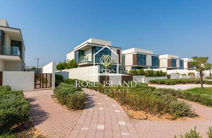 Townhouse - 4 - 5 for sale in Souk Al Jubail - Al Jubail Island - Abu Dhabi