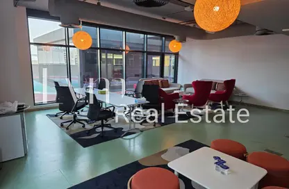 مكتب - استوديو للايجار في أجنحة الصفوح - الصفوح 1 - الصفوح - دبي