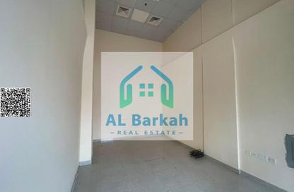Shop - Studio for rent in Al Jurf 3 - Al Jurf - Ajman Downtown - Ajman