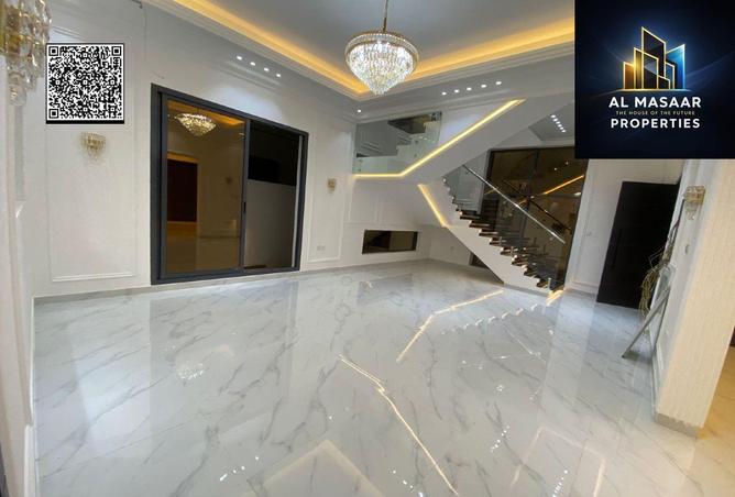 56160854 - Property Image 2