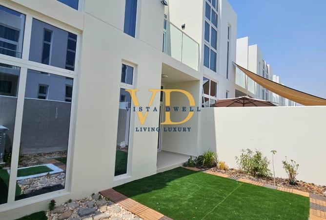 74233392 - صورة العقار 3