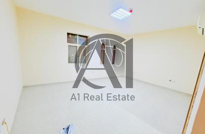 Apartment - Studio - 1 for rent in Central District - Al Ain