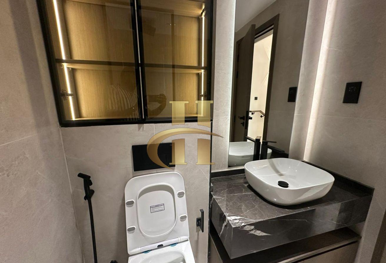 4 BHK + Maid | Private Elevator | 2 Car Parking photo 23