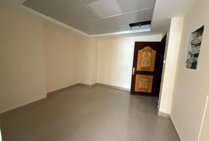 72723334 - Property Image 3